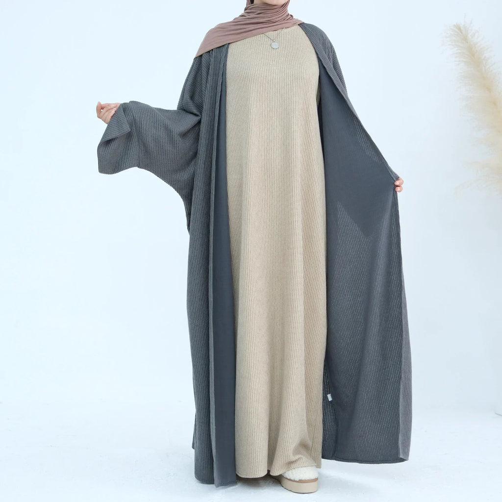 LM074 Cardigan Abaya Ouvert Tricoté Chaud | Pièce Superposition Hiver Modeste Design Ouvert Devant