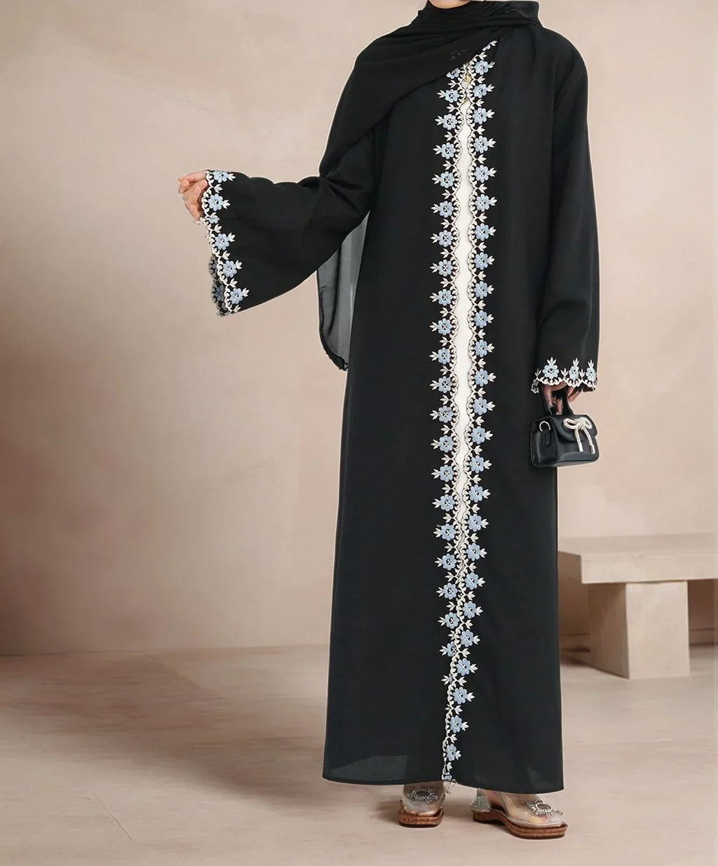 LM081 Cardigan Abaya Brodé | Robe Modeste Été Aïd 2025 avec Hijab