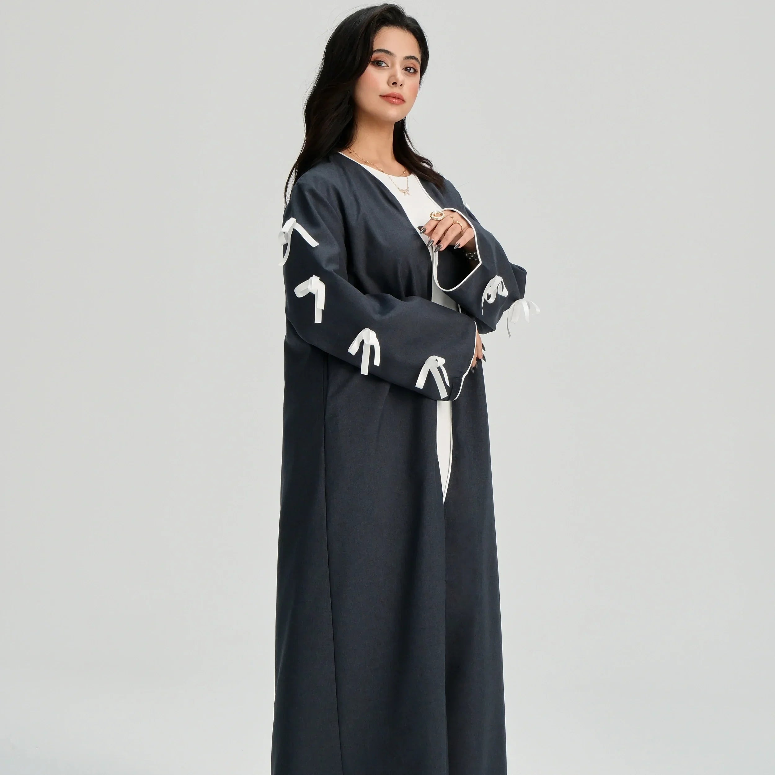 LM083 Abaya Lin à Nœud – Cardigan Ouvert Élégant avec Détails Crochet & Ruban