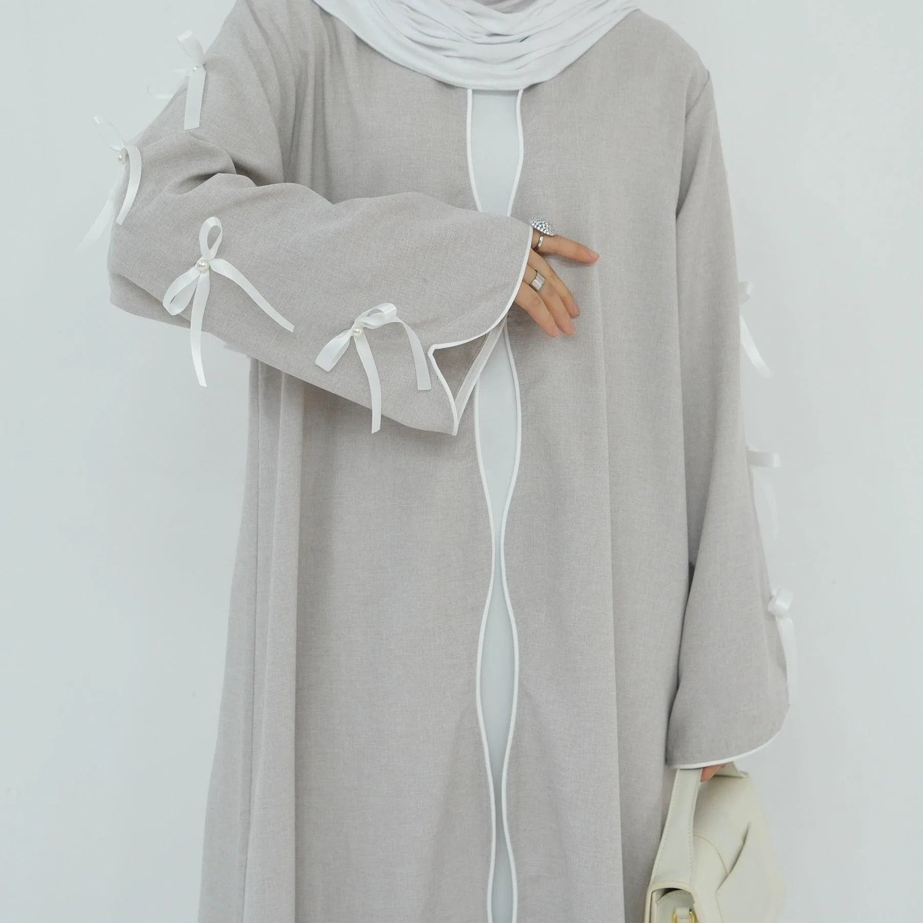 LM083 Abaya Lin à Nœud – Cardigan Ouvert Élégant avec Détails Crochet & Ruban