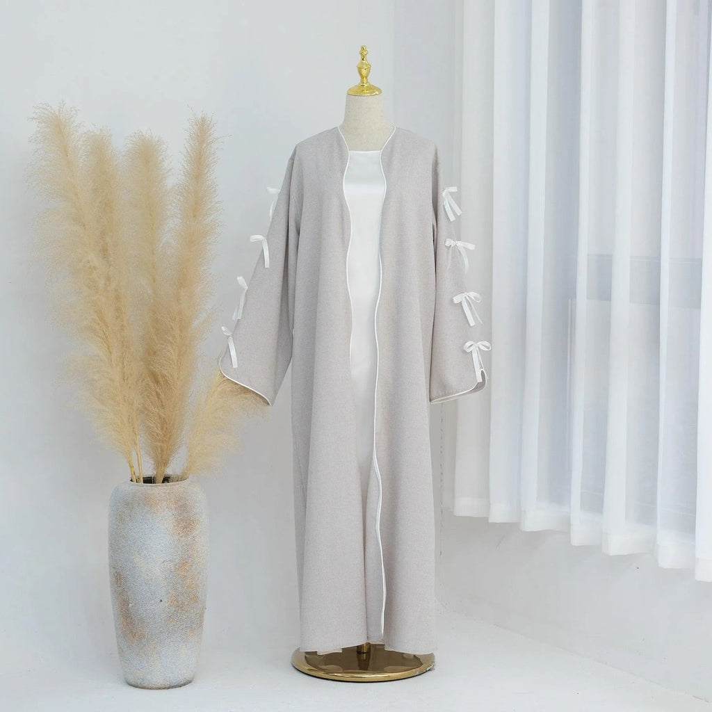 LM083 Abaya Lin à Nœud – Cardigan Ouvert Élégant avec Détails Crochet & Ruban