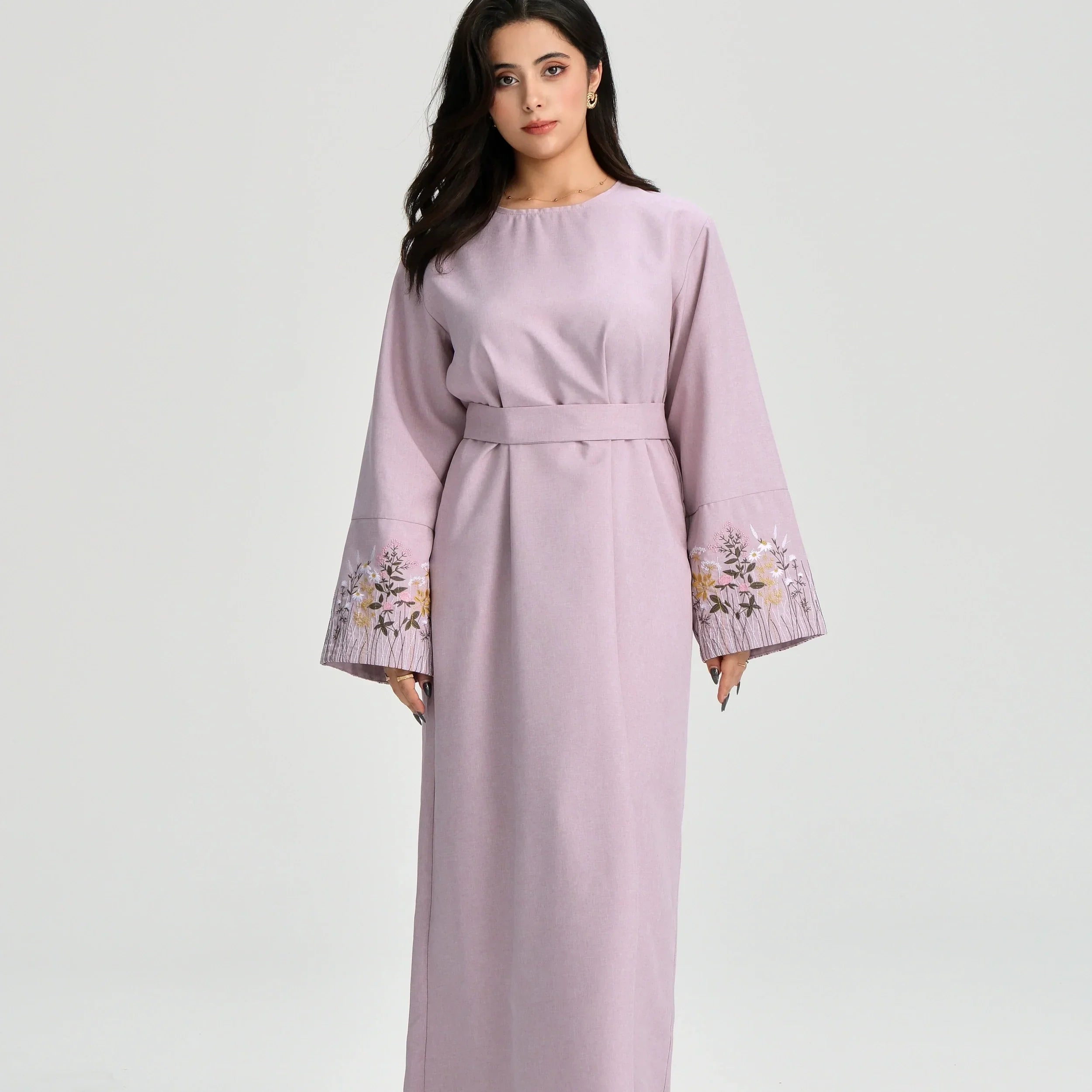 LM086 Robe de Prière Ramadan Broderie Florale avec Ceinture & Poches | Robe Islamique Modeste pour Quotidien & Aïd