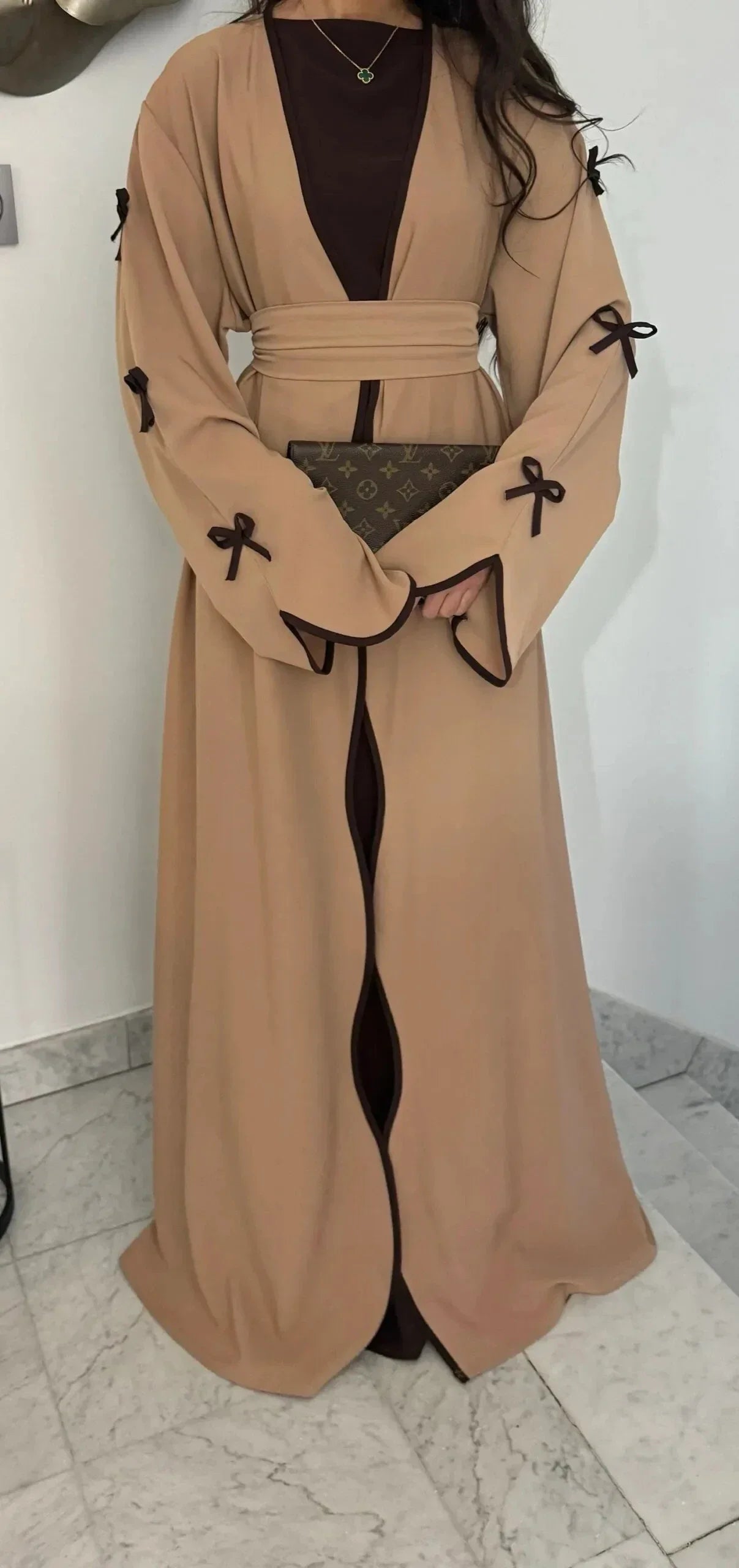 LM088 Cardigan Abaya Coquette | Tendance TikTok 2025 Design Nidha Soie Modeste