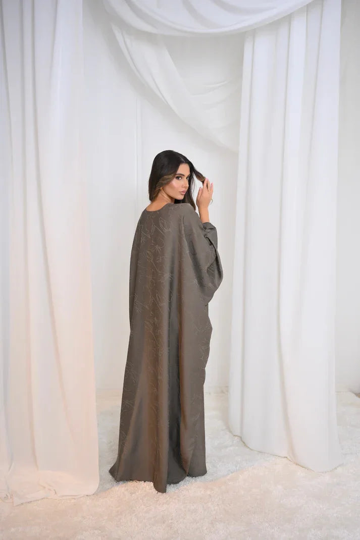 LM090 Abaya Papillon Jacquard avec Hijab | Design Floral Luxueux Manches Chauve-Souris