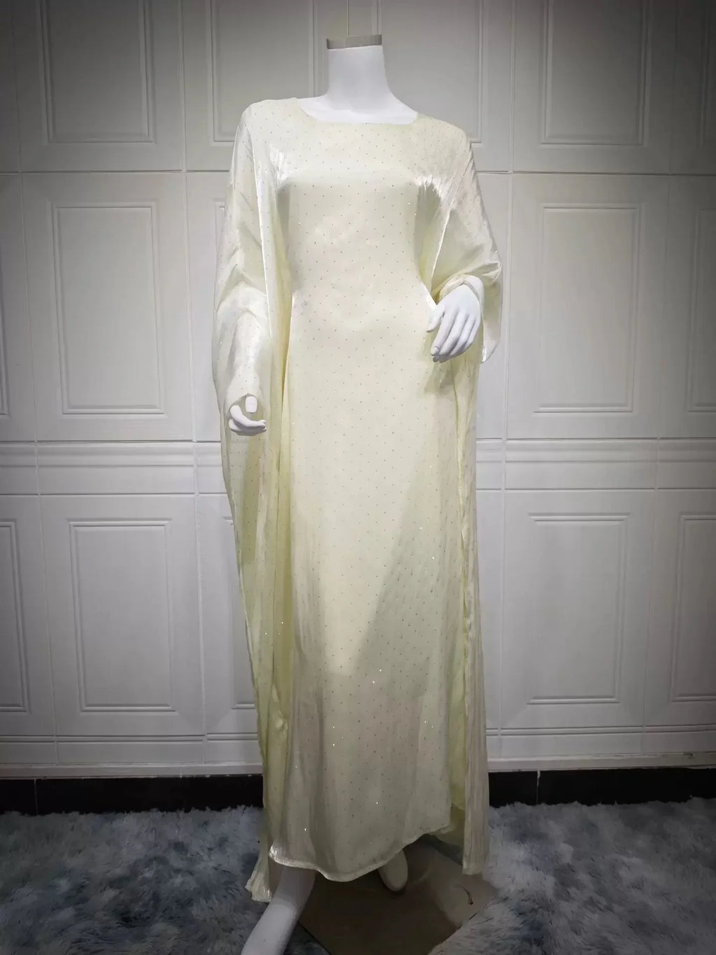 LM096 Ensemble Abaya Papillon Strass Aïd avec Fond de Robe | Kaftan Manches Chauve-Souris Ramadan & Iftar