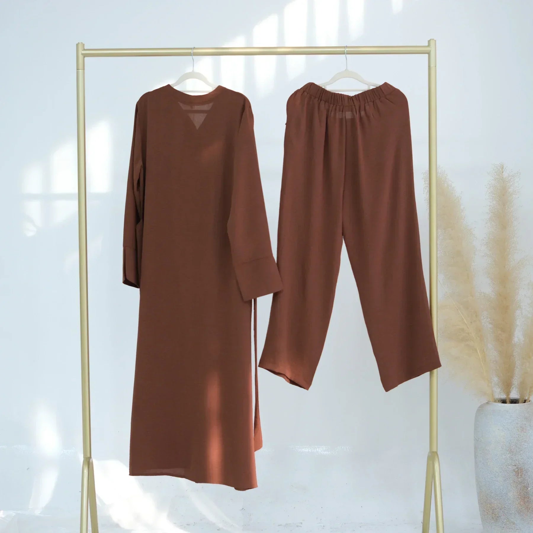LM099 Ensemble Coordonné Sans Repassage – Abaya Crêpe & Pantalon Jazz | Style Modeste Aïd