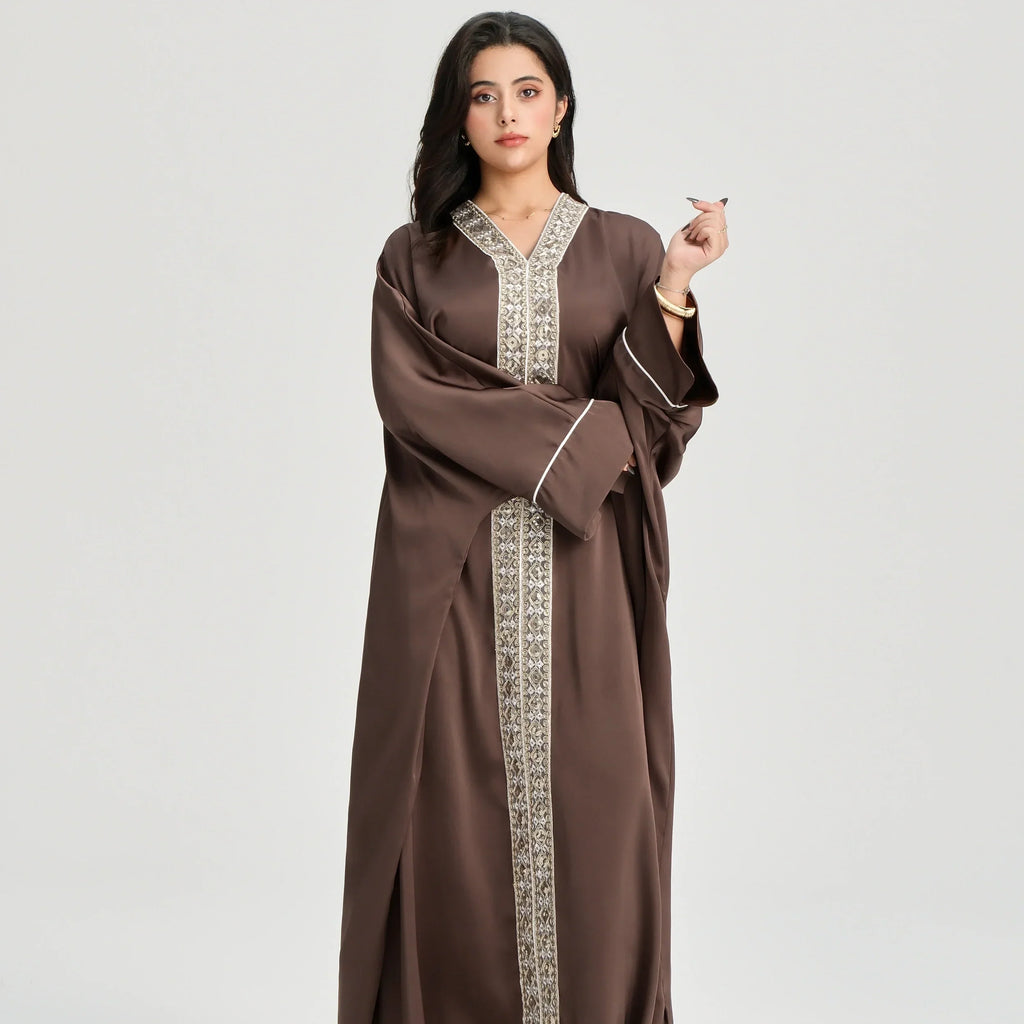LM122 Kaftan Abaya Dentelle Dorée avec Ceinture Intérieure – Robe Maxi Khaleeji Modeste pour Aïd & Événements Formels