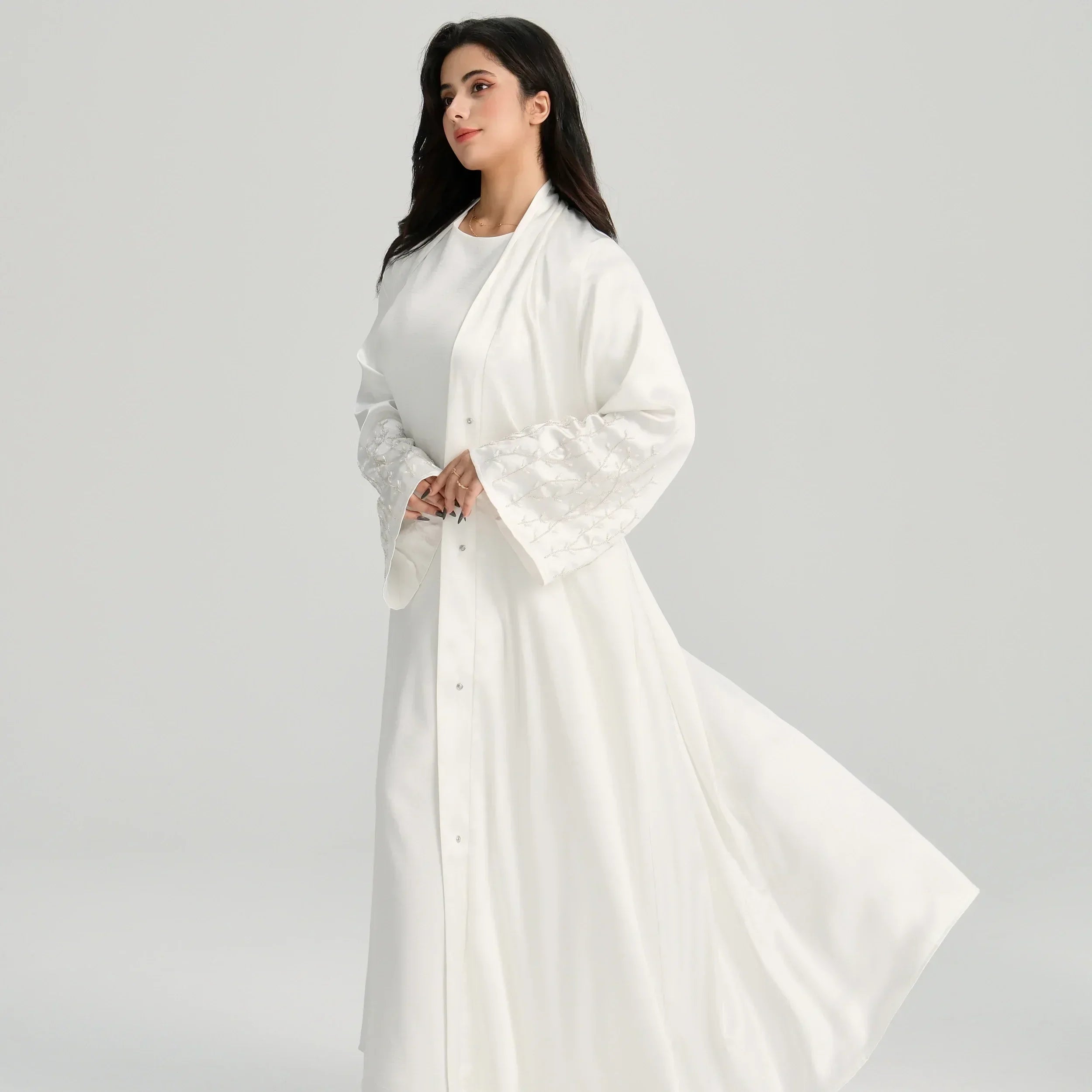 LM124 Abaya Satin Perles & Strass | Cardigan Ouvert Élégant pour Femmes