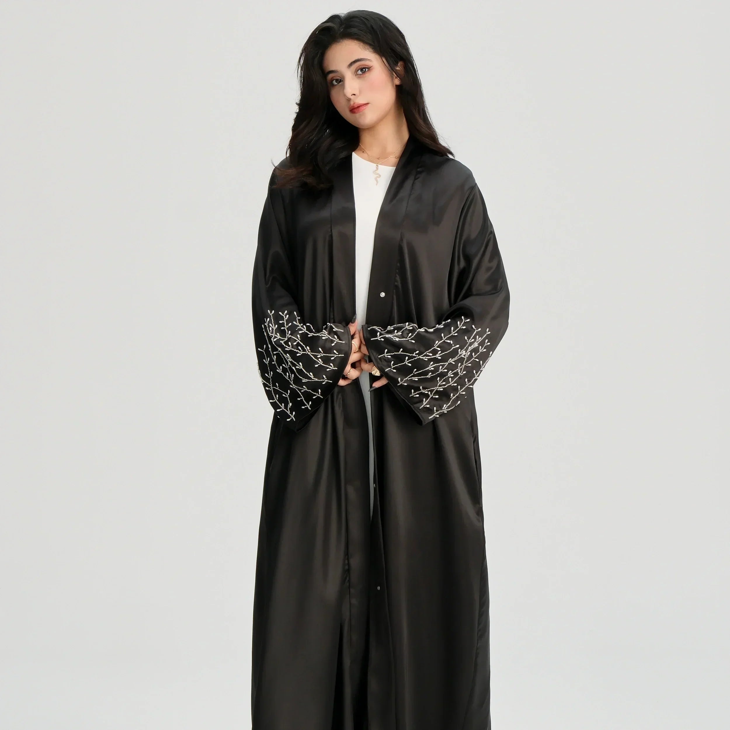 LM124 Abaya Satin Perles & Strass | Cardigan Ouvert Élégant pour Femmes