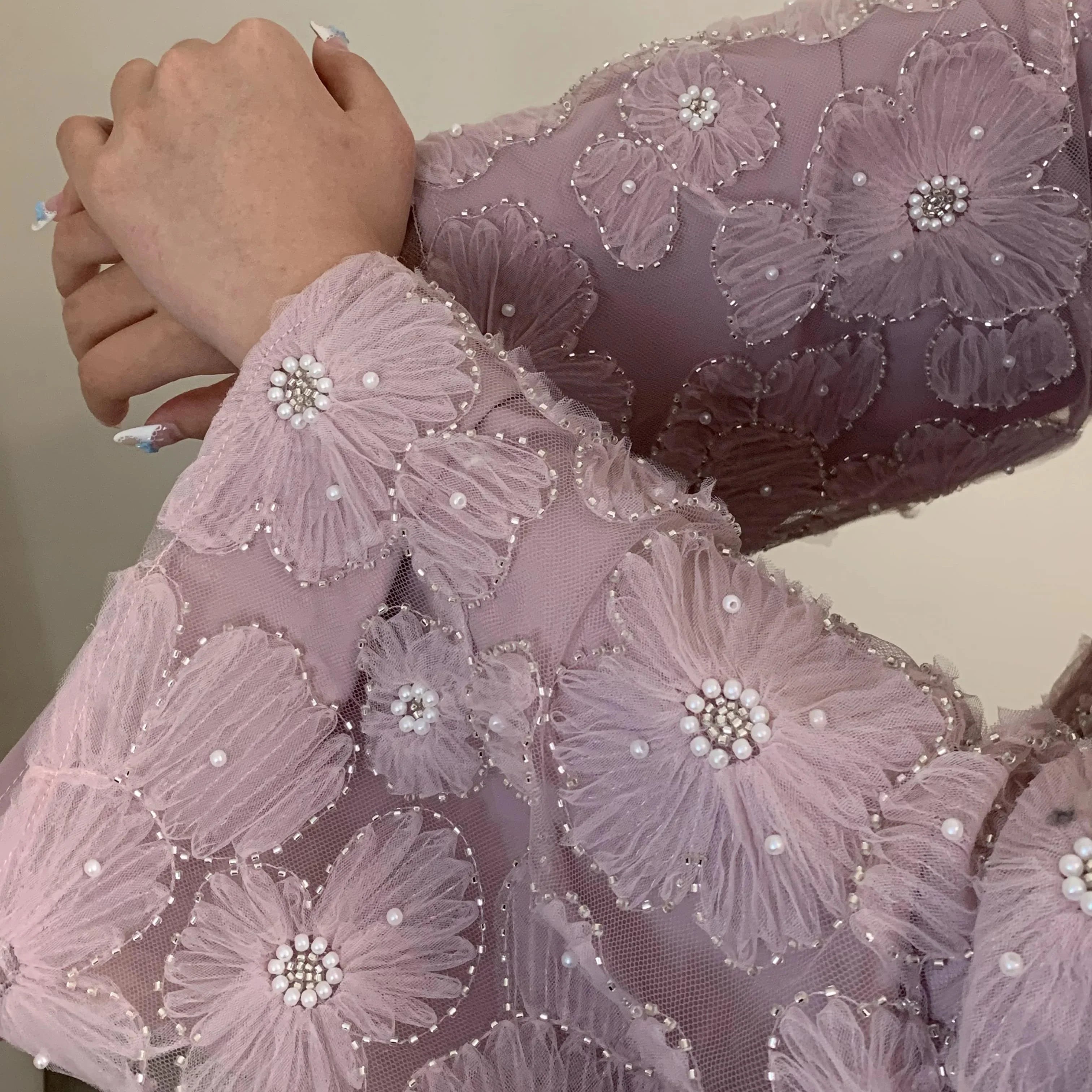 LM126 Ensemble Abaya 3 Pièces Perles Élégant – Kimono Floral, Robe Intérieure & Foulard Assorti