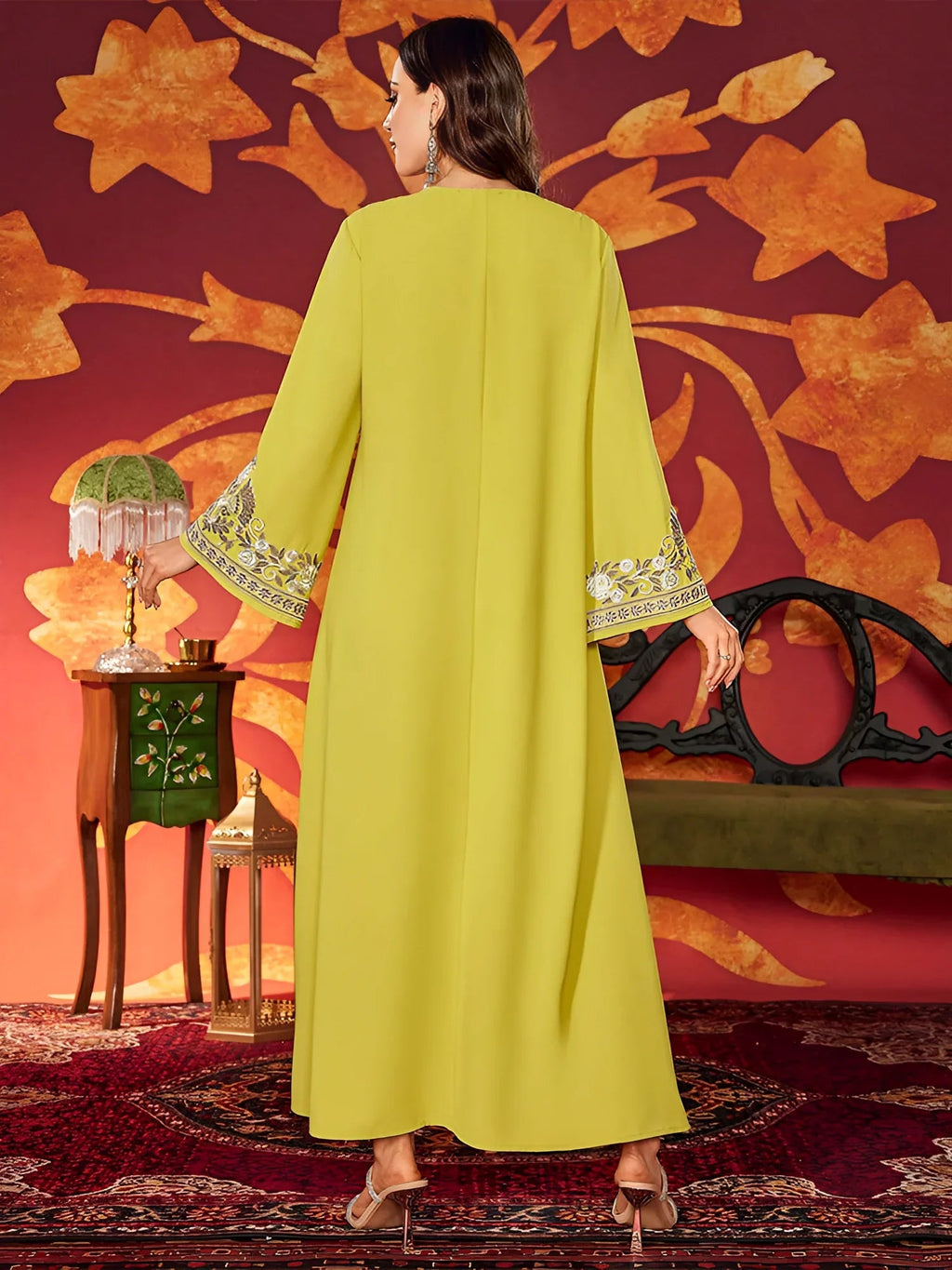 LM183 Robe Abaya Brodée Luxueuse | Kaftan Maxi Modeste avec Détails Strass
