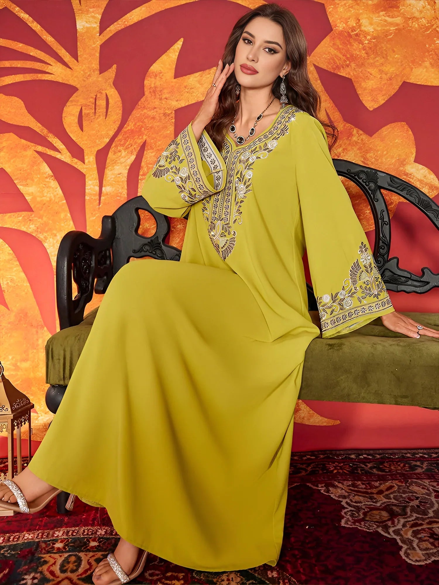 LM183 Robe Abaya Brodée Luxueuse | Kaftan Maxi Modeste avec Détails Strass