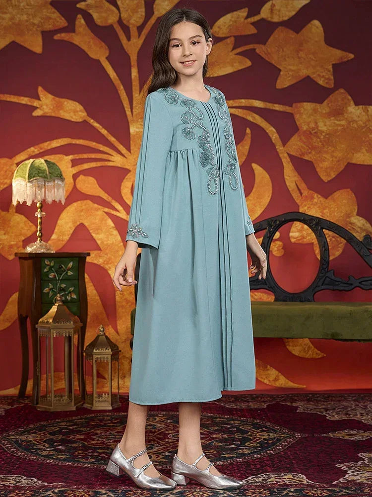 LM219 Robe Aïd Filles – Col V Orné, Robe de Fête Modeste Manches Longues (8–12 ans)