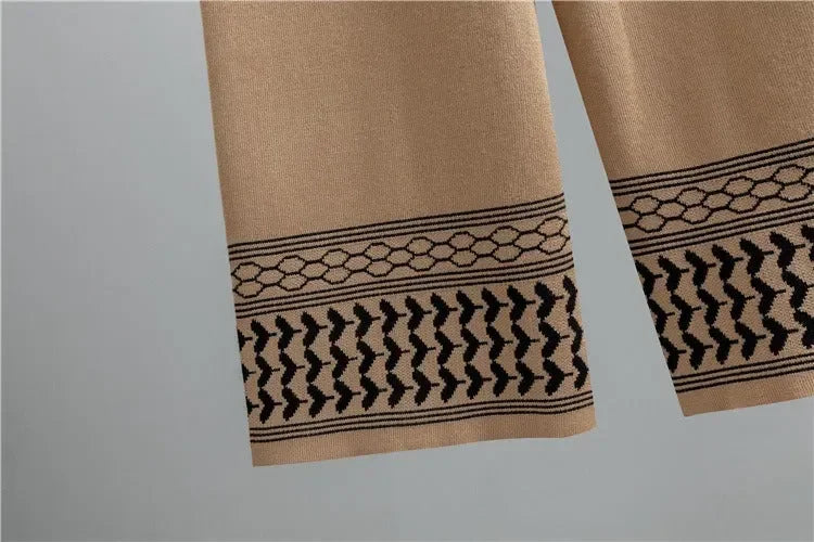 LM221 Ensemble Abaya 3 Pièces – Cardigan, Haut Col Montant & Pantalon Large avec Poignets & Ourlet Jacquard Géométrique | Superposition Hiver Modeste
