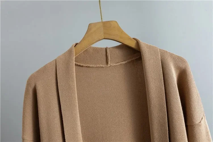 LM221 Ensemble Abaya 3 Pièces – Cardigan, Haut Col Montant & Pantalon Large avec Poignets & Ourlet Jacquard Géométrique | Superposition Hiver Modeste