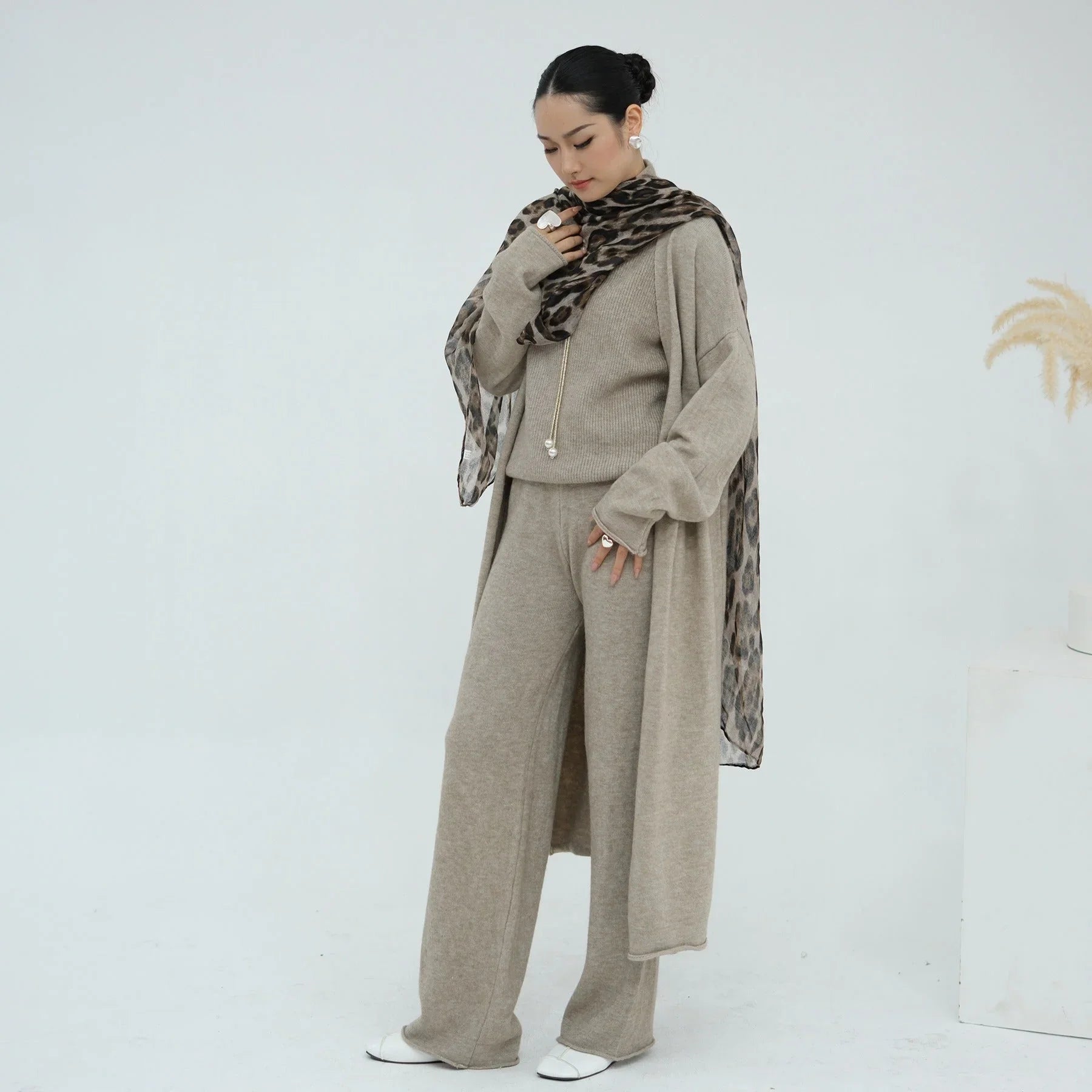 LM226 Ensemble Abaya Tricot Hiver 3 Pièces pour Femmes Musulmanes – Coordiné Modeste