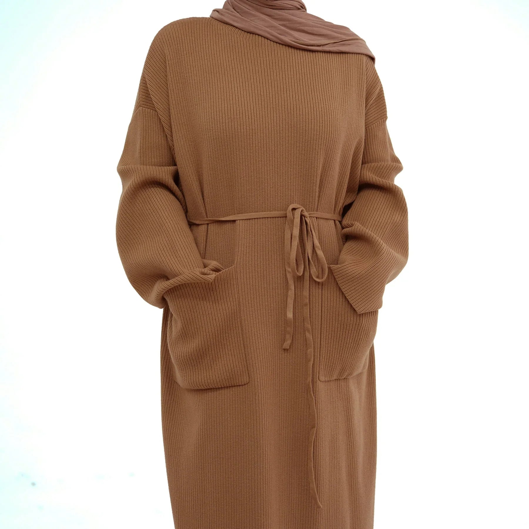 LM227 Abaya Hiver avec Poches – Robe Modeste Manches Longues Ceinturée