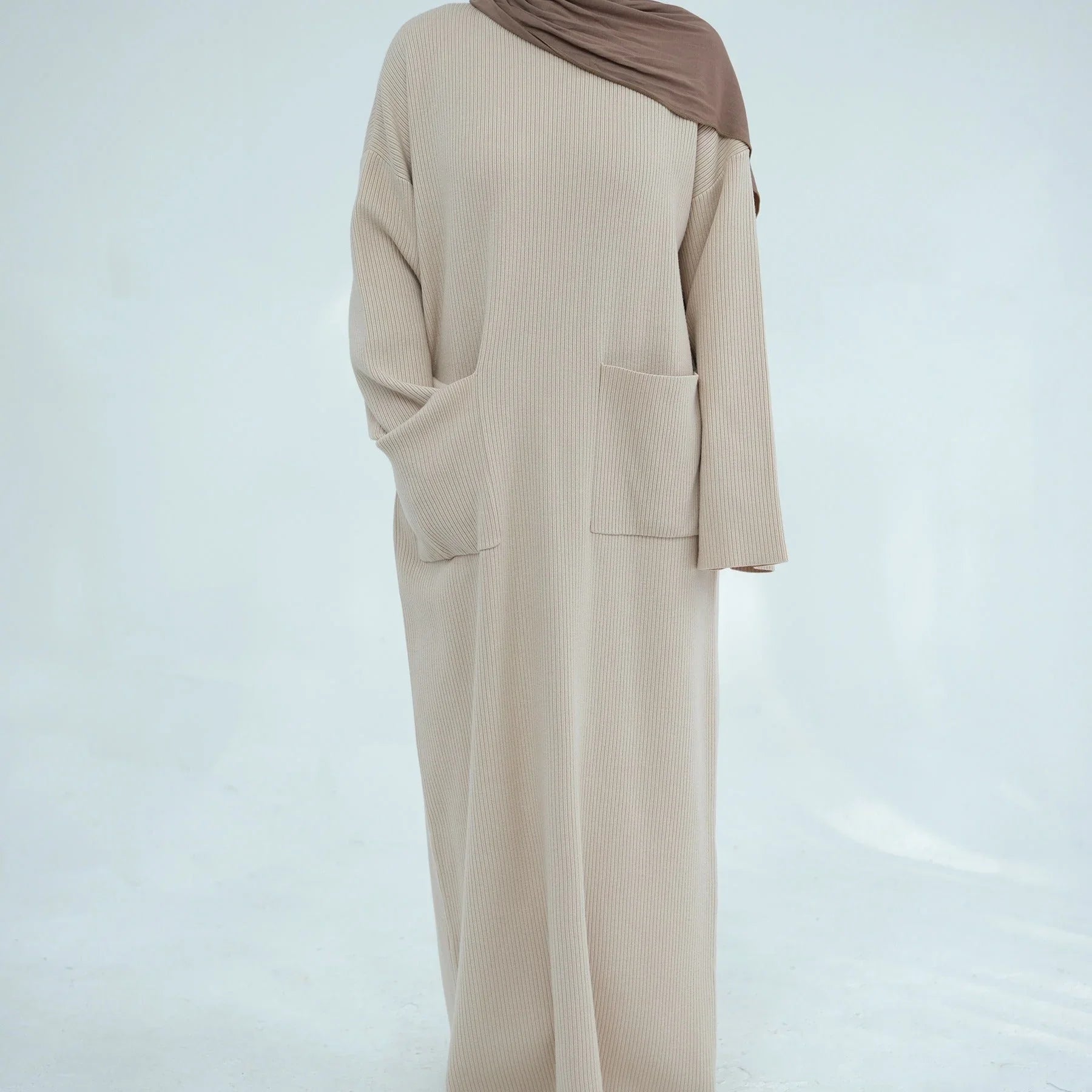 LM227 Abaya Hiver avec Poches – Robe Modeste Manches Longues Ceinturée