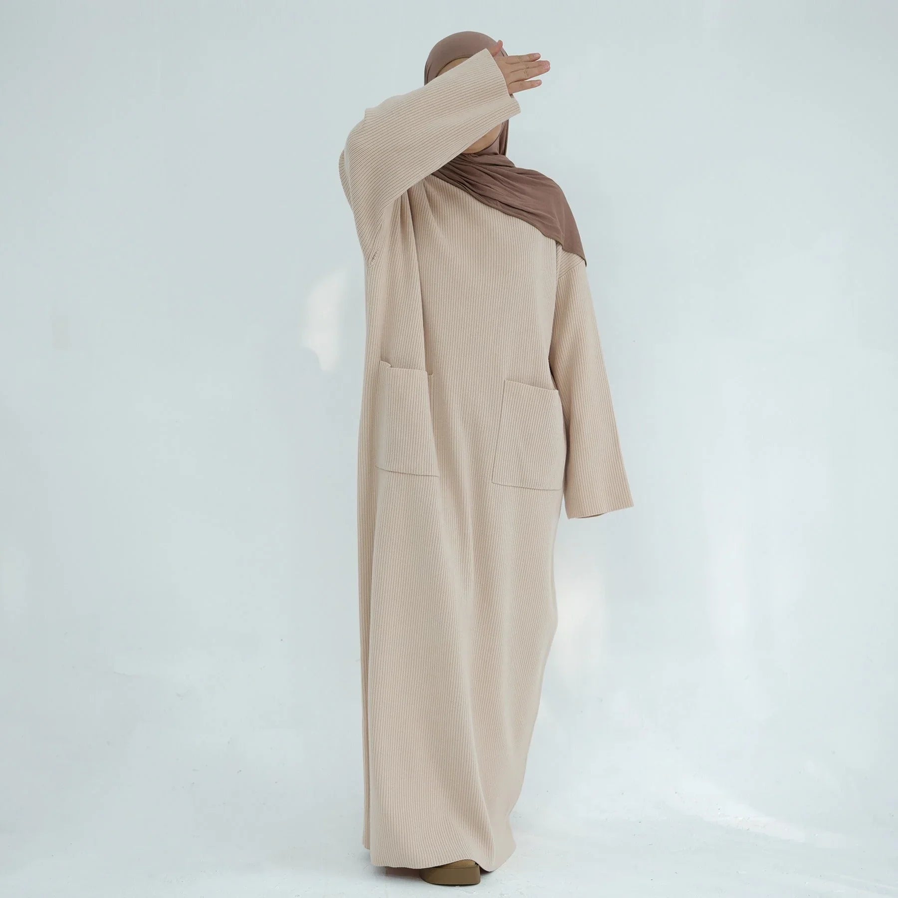LM227 Abaya Hiver avec Poches – Robe Modeste Manches Longues Ceinturée