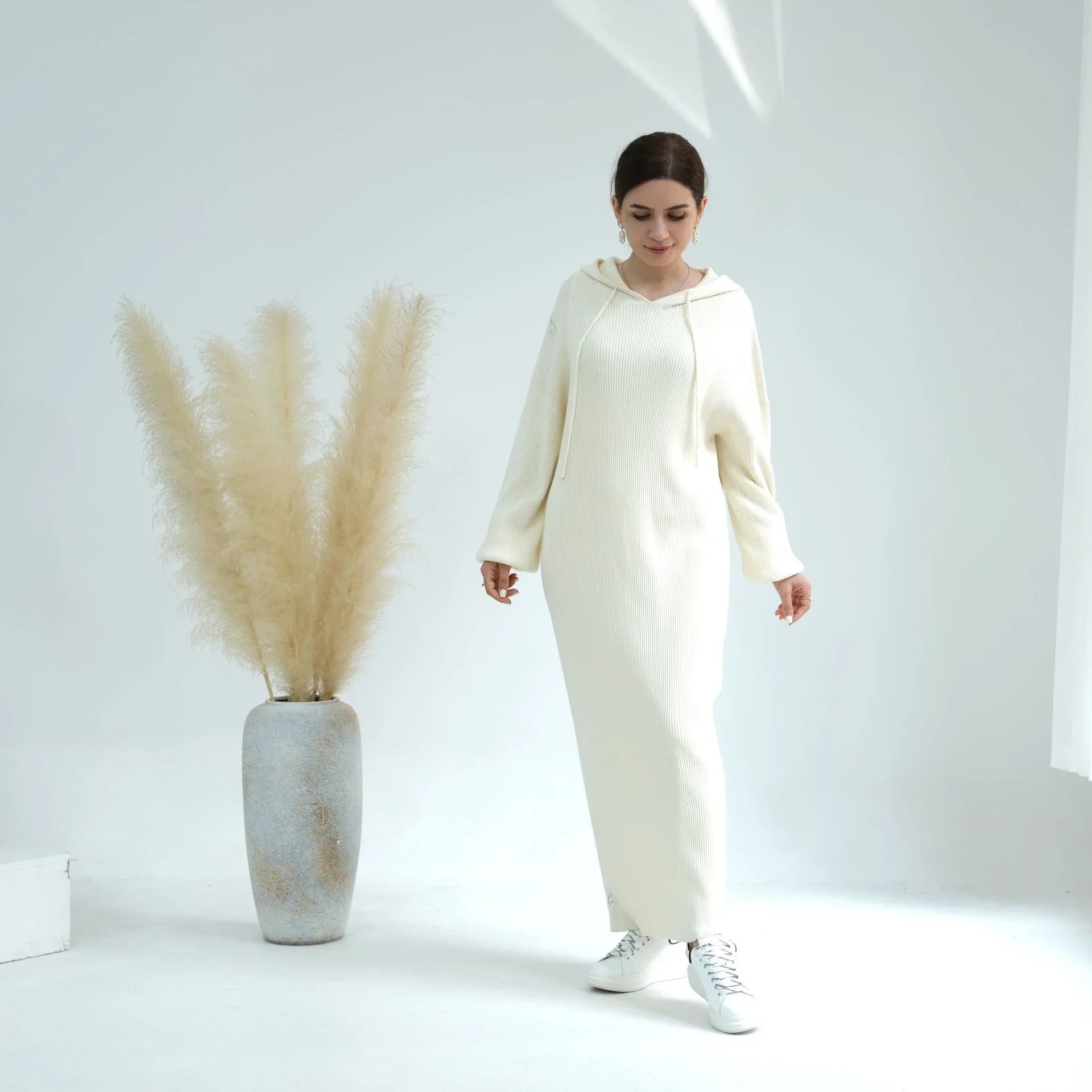 LM228 Abaya à Capuche pour Femmes – Robe Pull Oversize Tricot Épais