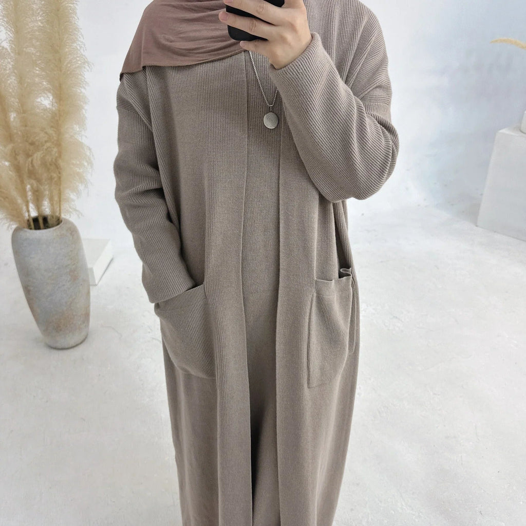 LM229 Ensemble Abaya Tricot Hiver – Coordiné Modeste 2 Pièces avec Poches