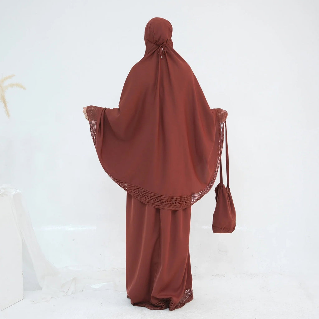 LM300 Ensemble Khimar de Prière – Tenue Modeste 4 Pièces avec Bordure en Dentelle