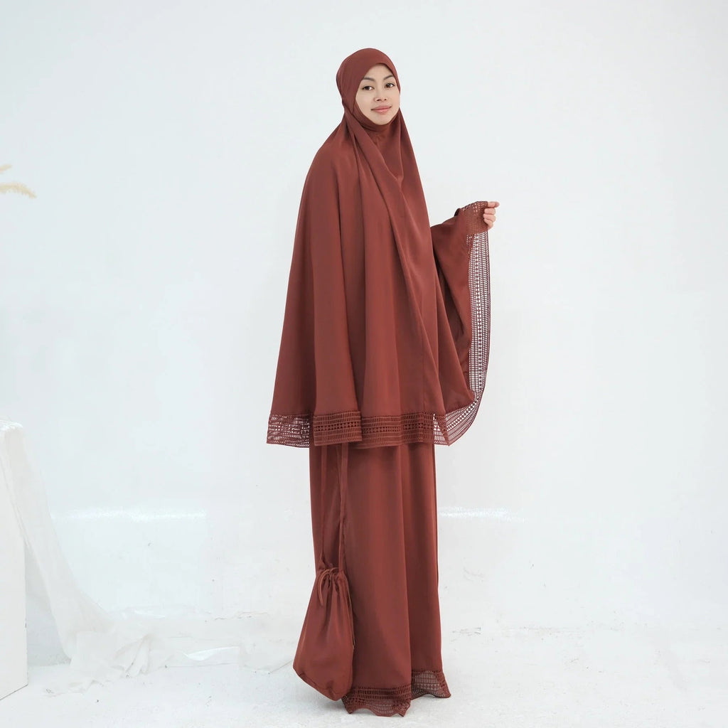 LM300 Ensemble Khimar de Prière – Tenue Modeste 4 Pièces avec Bordure en Dentelle