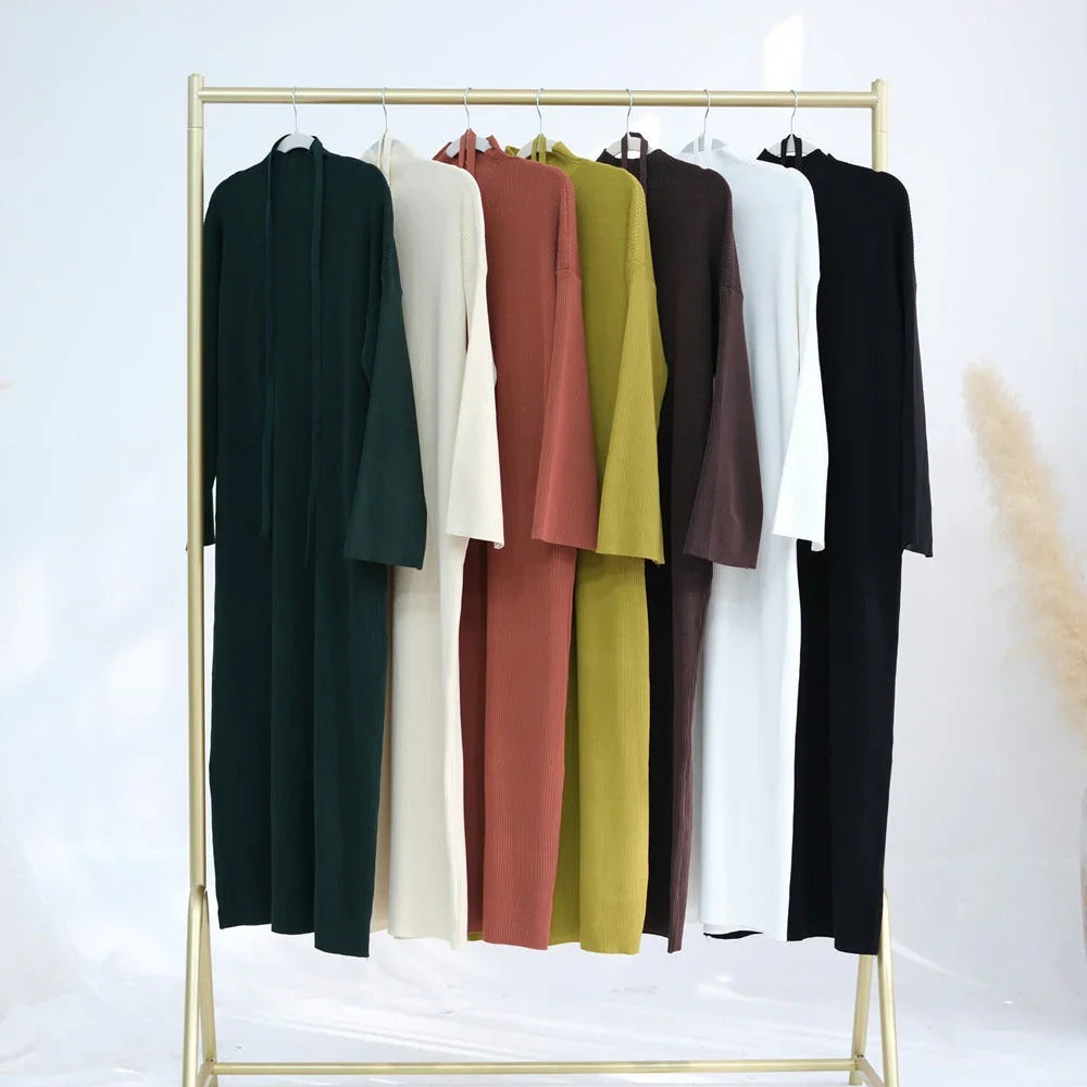 LM302 Abaya Hiver Nervurée avec Ceinture – Robe Modeste Manches Longues pour Femmes