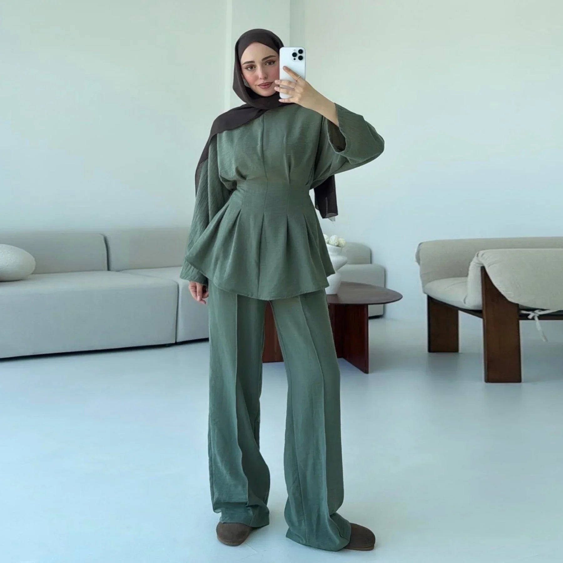 LM307 Ensemble Deux Pièces Soie Glacée – Tunique Peplum & Pantalon Large Tenue Modeste