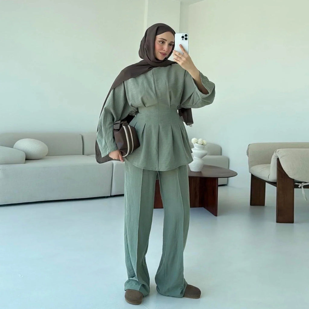 LM307 Ensemble Deux Pièces Soie Glacée – Tunique Peplum & Pantalon Large Tenue Modeste